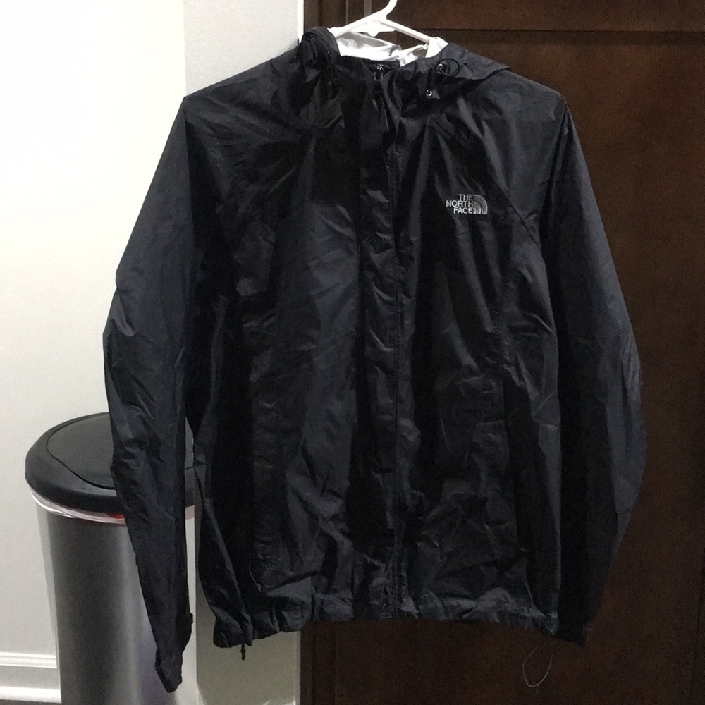 The north face windbreaker jacket